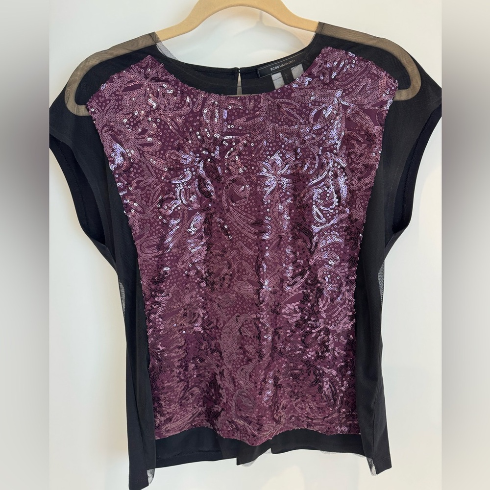 BCBG MaxAzria Sequined and Mesh Purple Port Front Cap-Sleeve Top Size Small